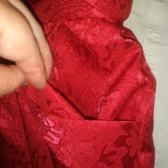 🆕Max and Cleo | Jaquard Lace Red Cocktail - Picture 2 of 8